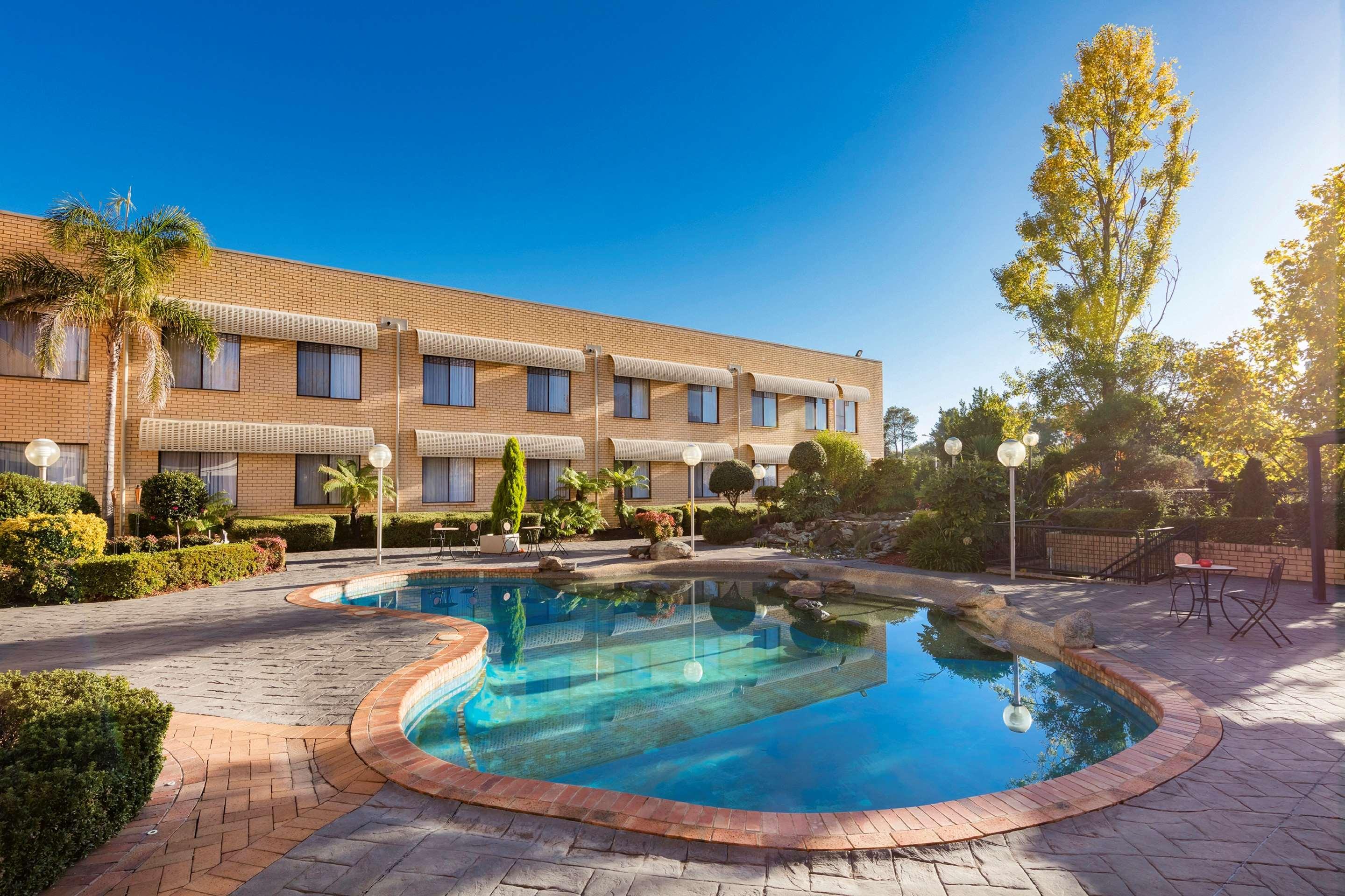 Garden City Hotel, Best Western Signature Collection Κανμπέρα Εξωτερικό φωτογραφία
