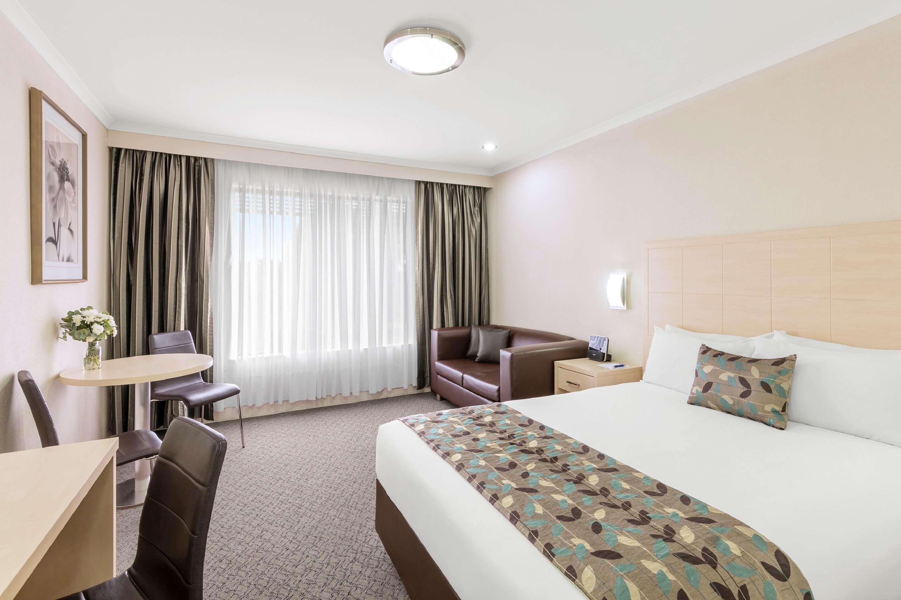 Garden City Hotel, Best Western Signature Collection Κανμπέρα Εξωτερικό φωτογραφία